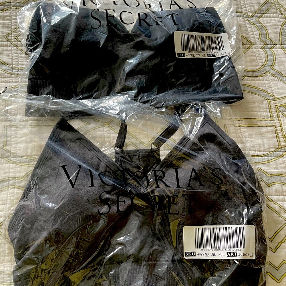 Victoria secret seamless bra  $30. Each